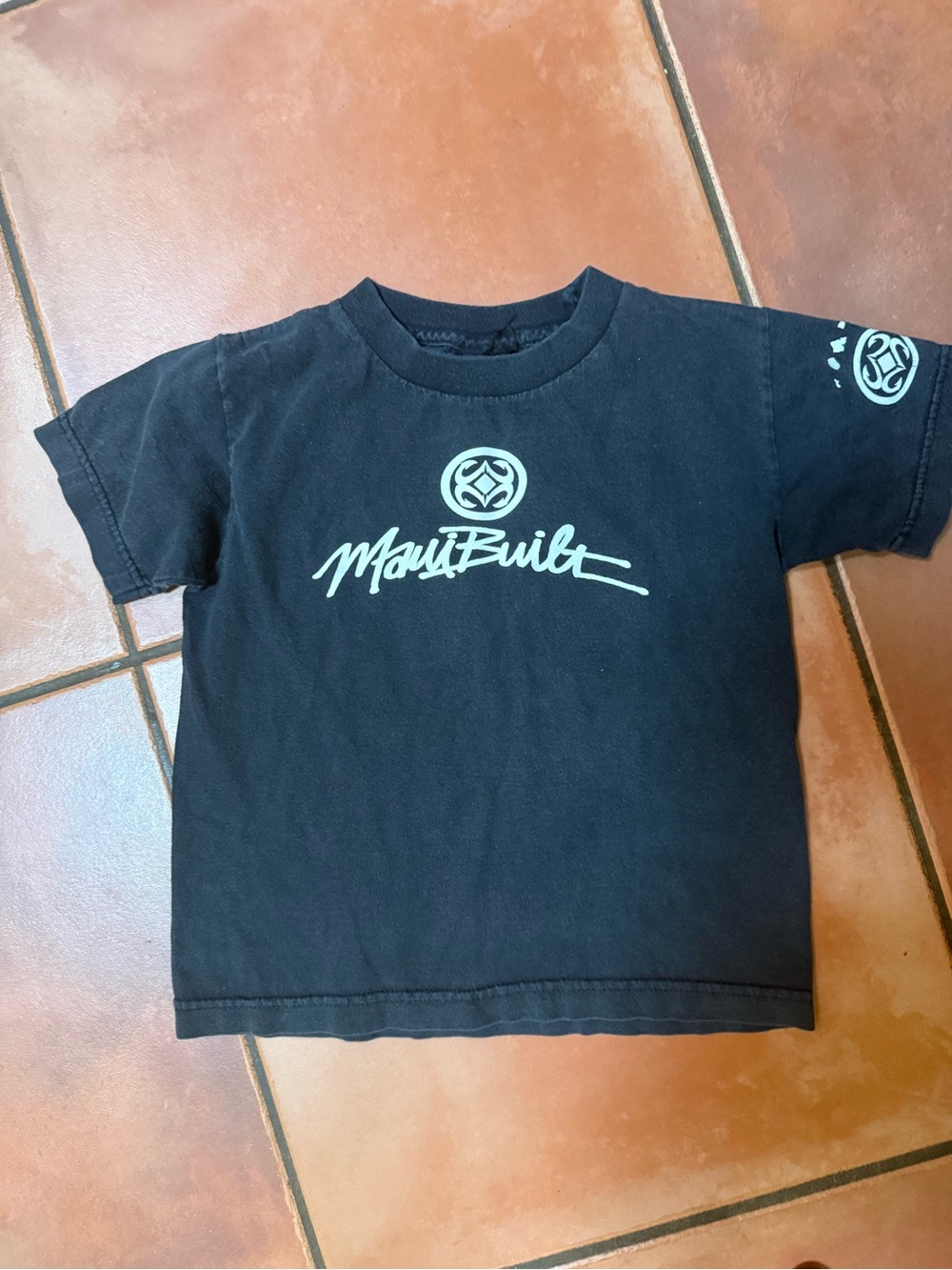 MauiBuilt Kids Black Logo Short Sleeve Tee